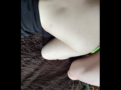 ❤️ Gabar ruushka oo dabada gurigeeda ku barooranaysa qaybta 2aad ❤ Porno Guri